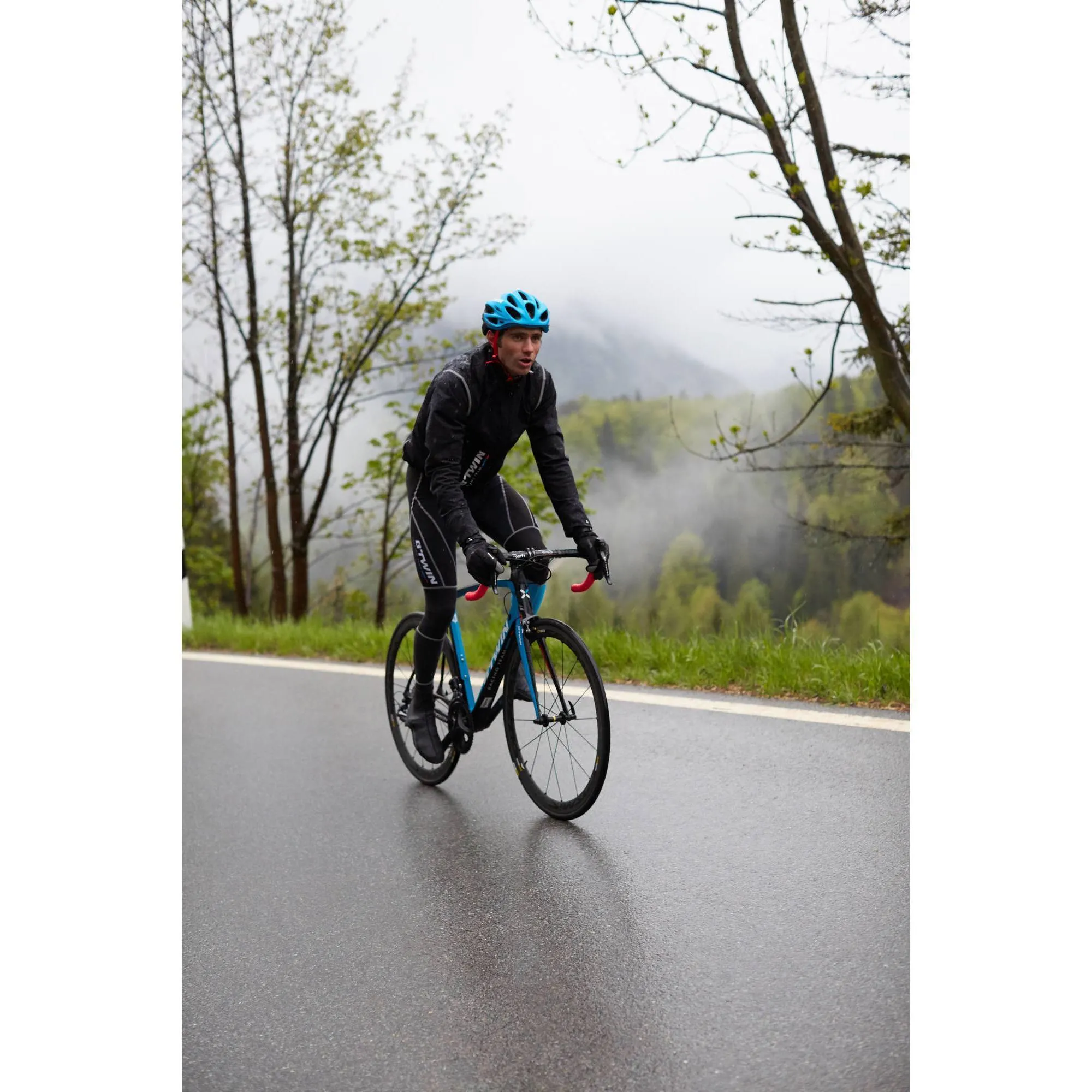 Cycling Rainproof Jacket 900