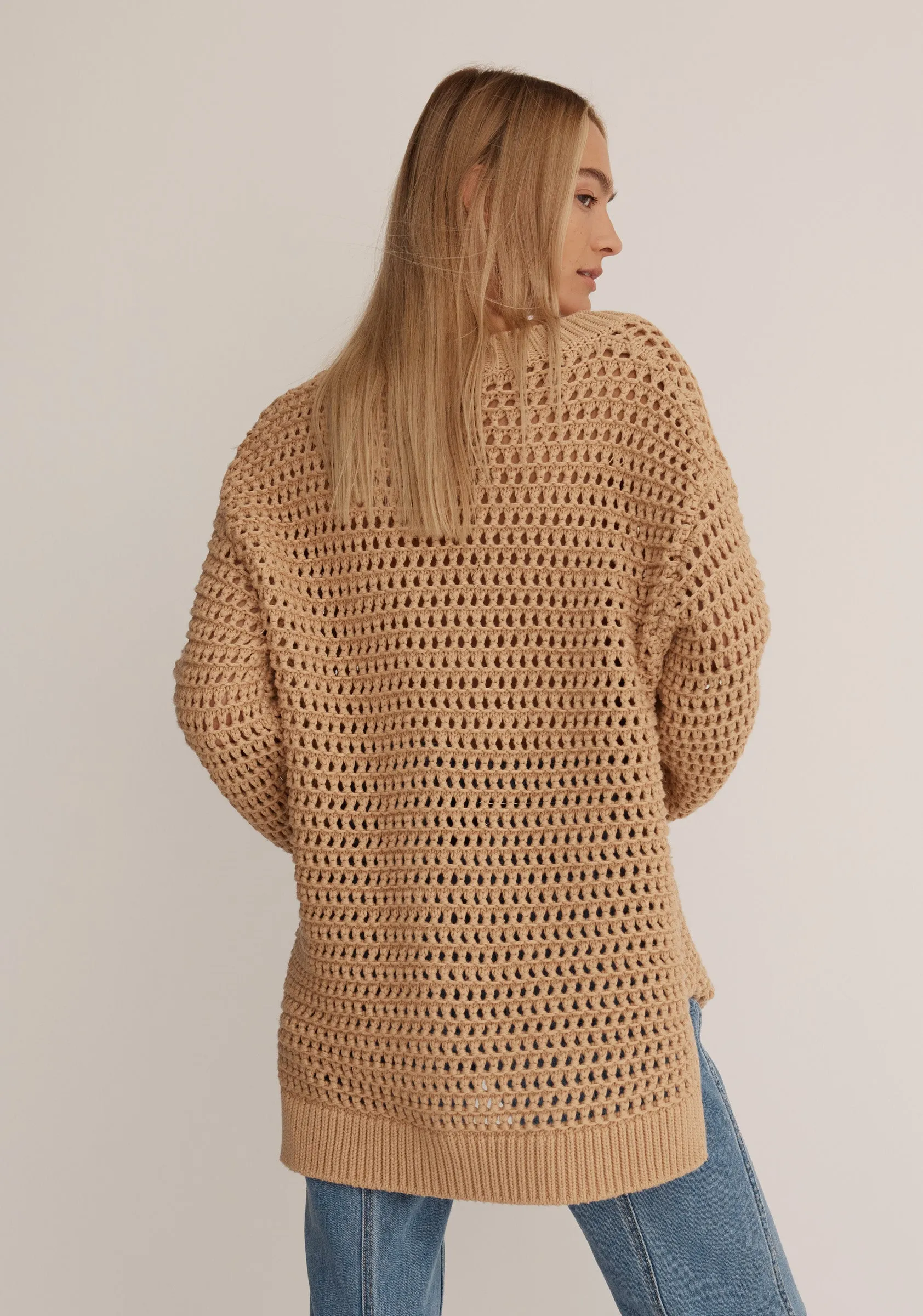 Tully V-Neck Pullover_Latte